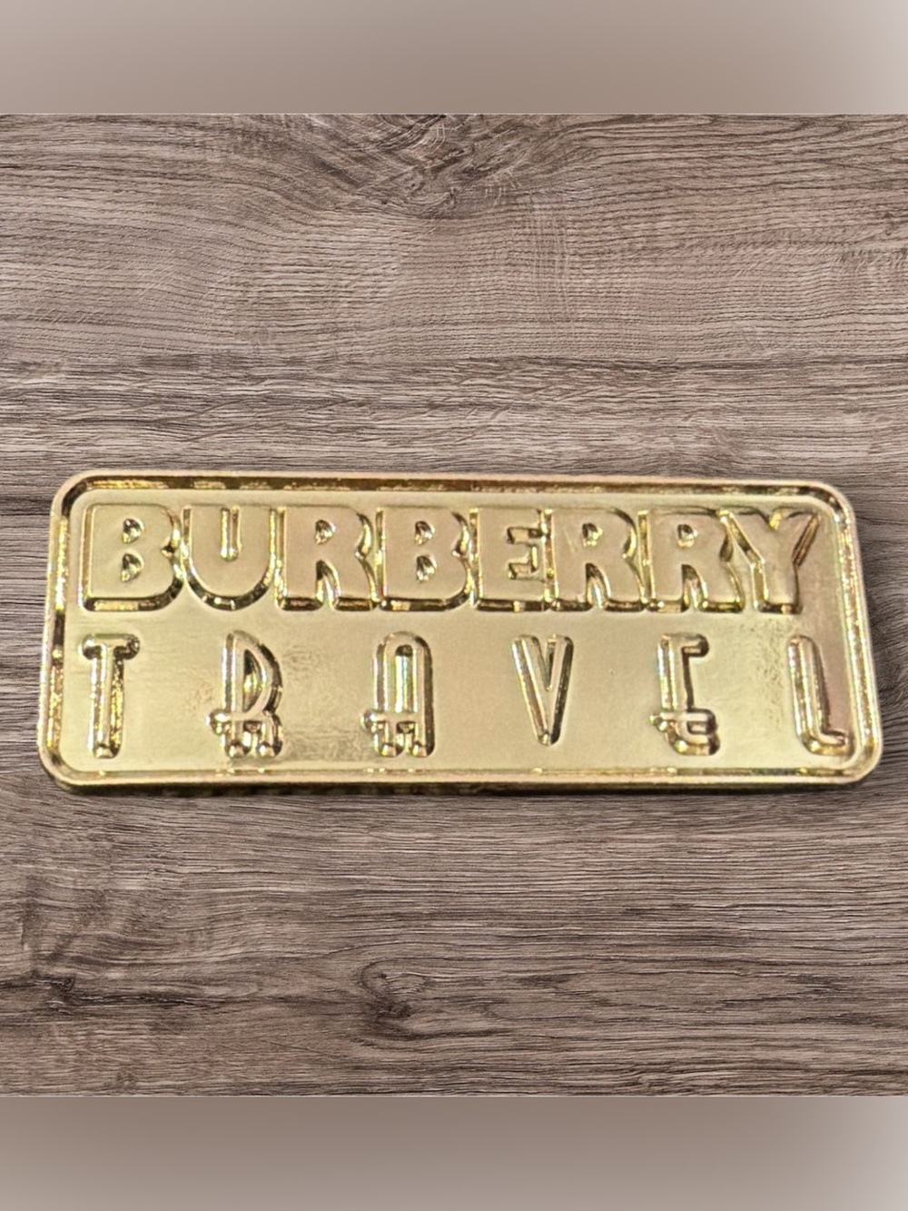 Burberry Pin Set - Picture 4 of 6